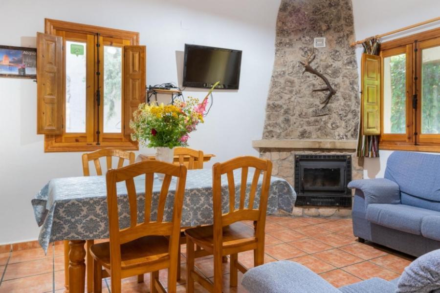 Casas Rurales Los Enebros 네르피오 외부 사진
