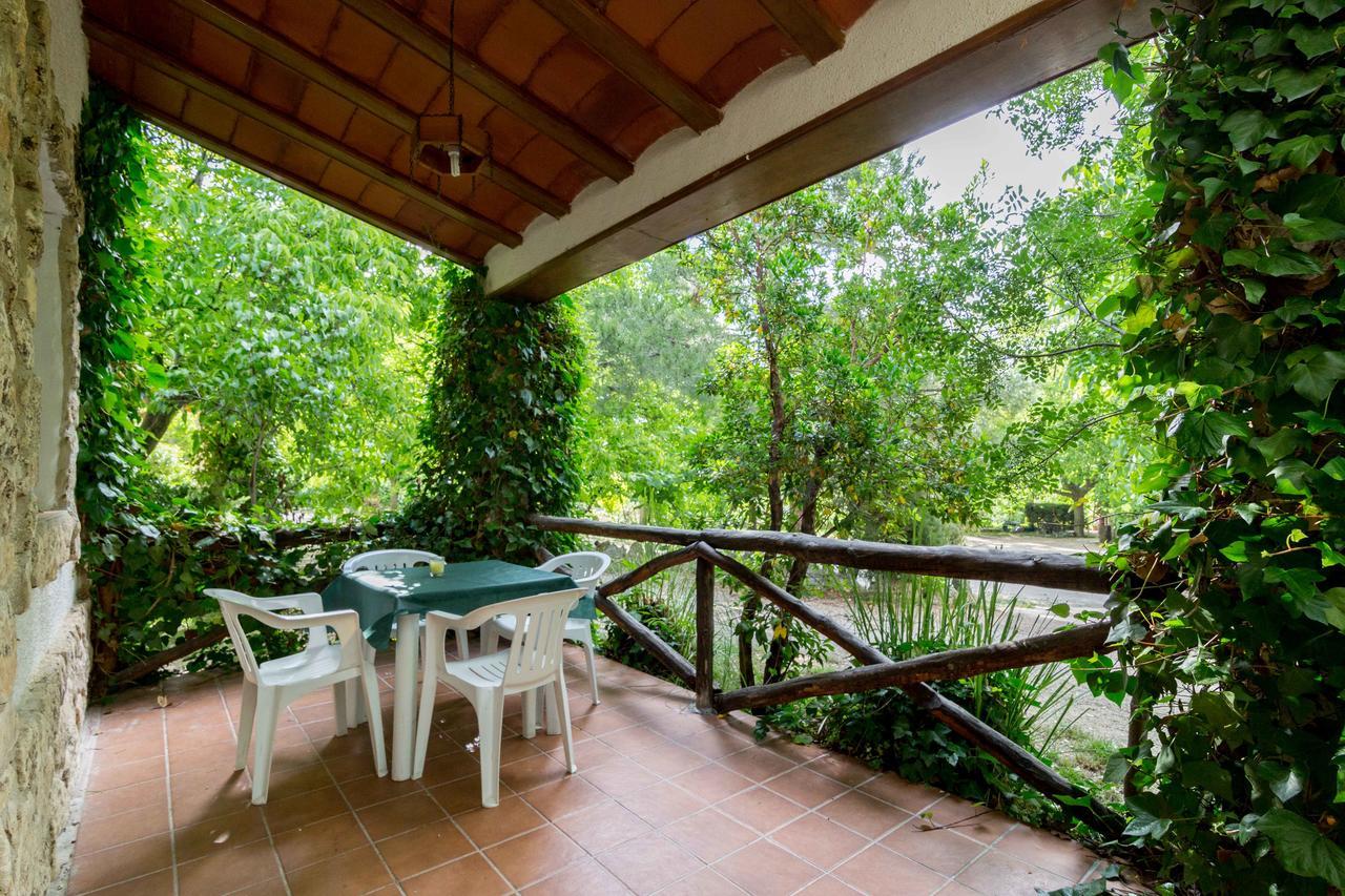 Casas Rurales Los Enebros 네르피오 외부 사진